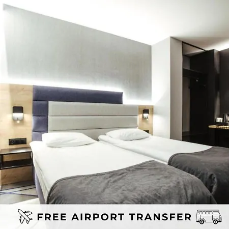 Air Hotel-2